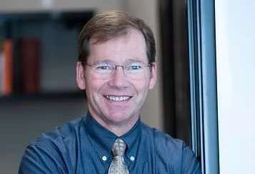 Dr. Lee Hazen